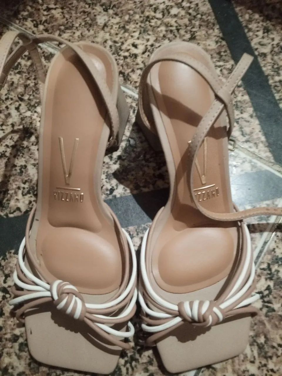 Sandália plataforma.