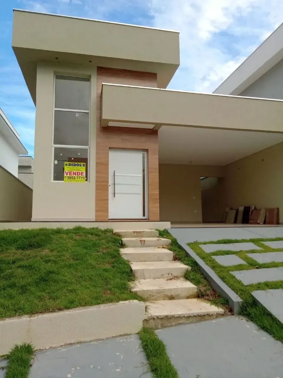 Casa térrea para venda com 3 quartos em condominio.
