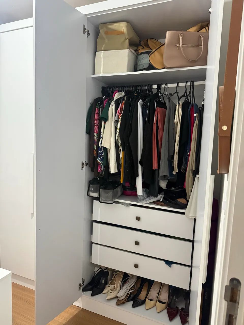 Guarda roupa branco roupeiro  - Foto 4