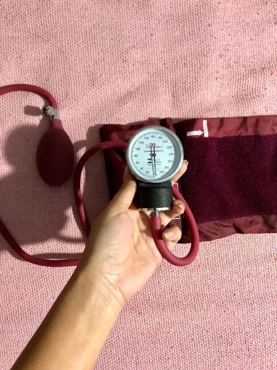 Kit Estetoscópio e Esfigmomanômetro Premium - Foto 2