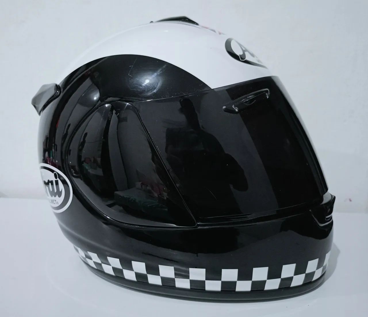 Capacete Arai Chaser Phil Tam 58