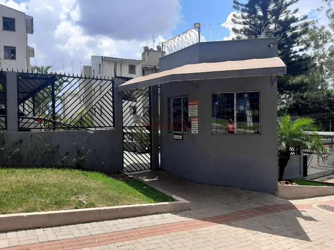 OPORTUNIDADE !!! APARTAMENTO Á VENDA ! - Foto 2