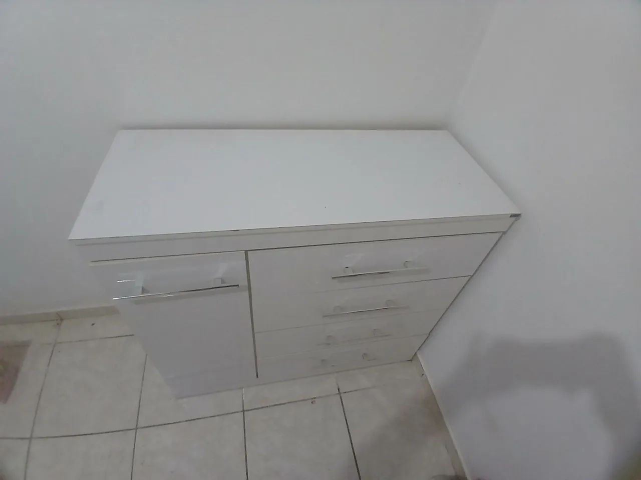 Cômoda 1 Porta 4 Gavetas - Foto 2