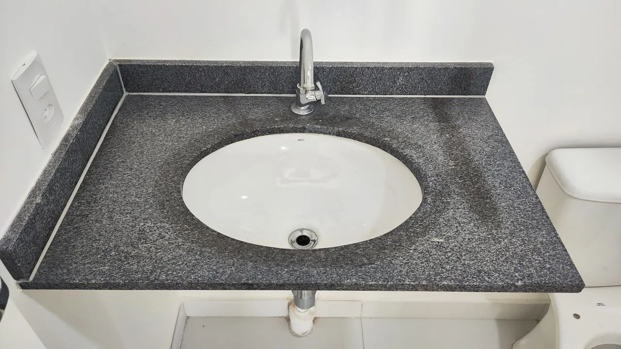 Pia para banheiro de granito andorinha 80x50