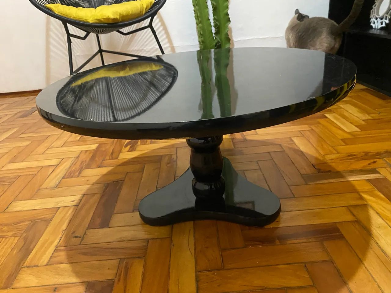 Mesa de madeira preta  - Foto 2