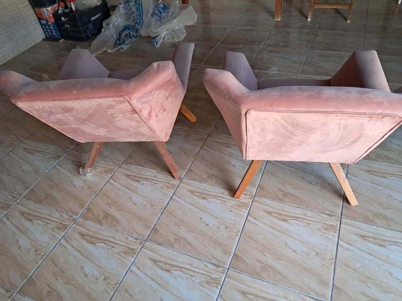 Cadeiras 2 por 400 - Foto 4