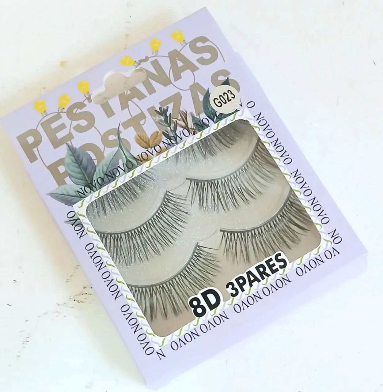 Cílios postiços 