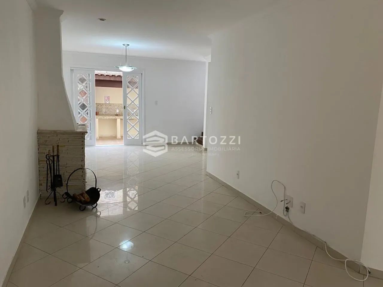 SOBRADO EM CONDOMINIO FECHADO JD SCAETANO - Foto 2