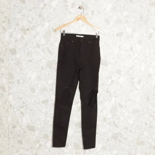 CALÇA PRETA JEANS DESTROYED LEVI'S
