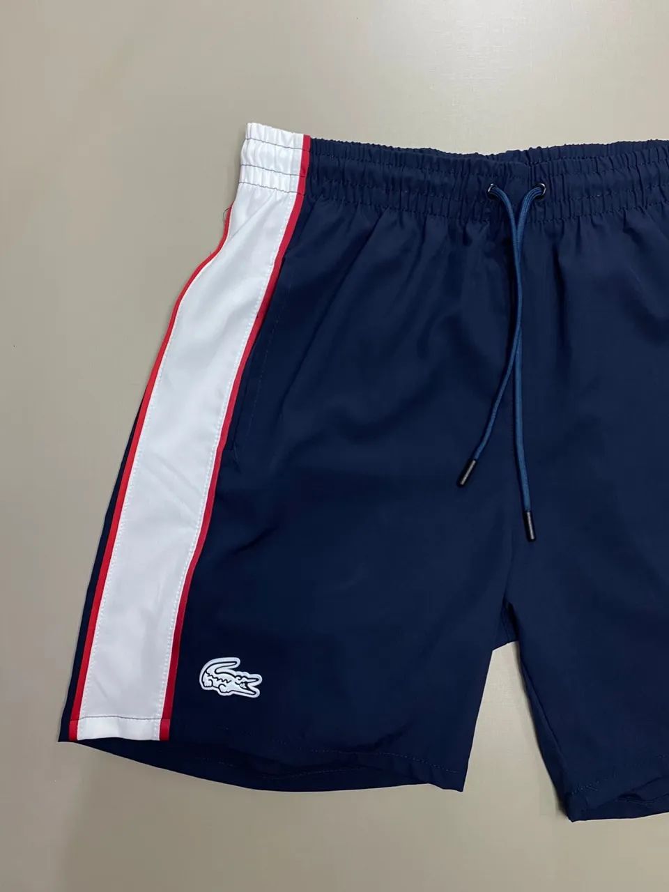 Bermuda Tactel Azul Marinho/Branco - Foto 2