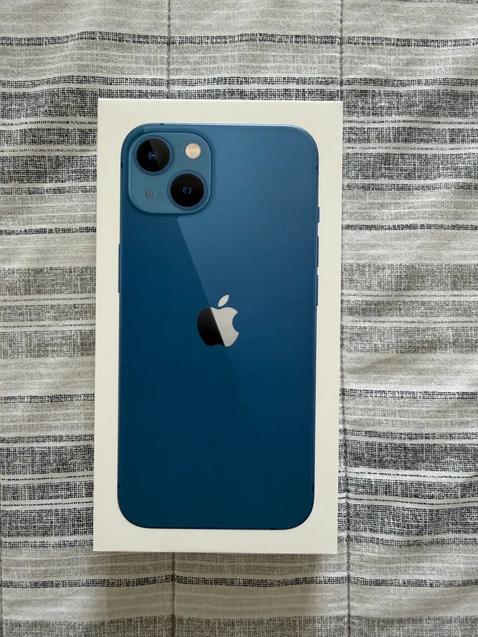 iPhone 13 Azul  - Foto 2