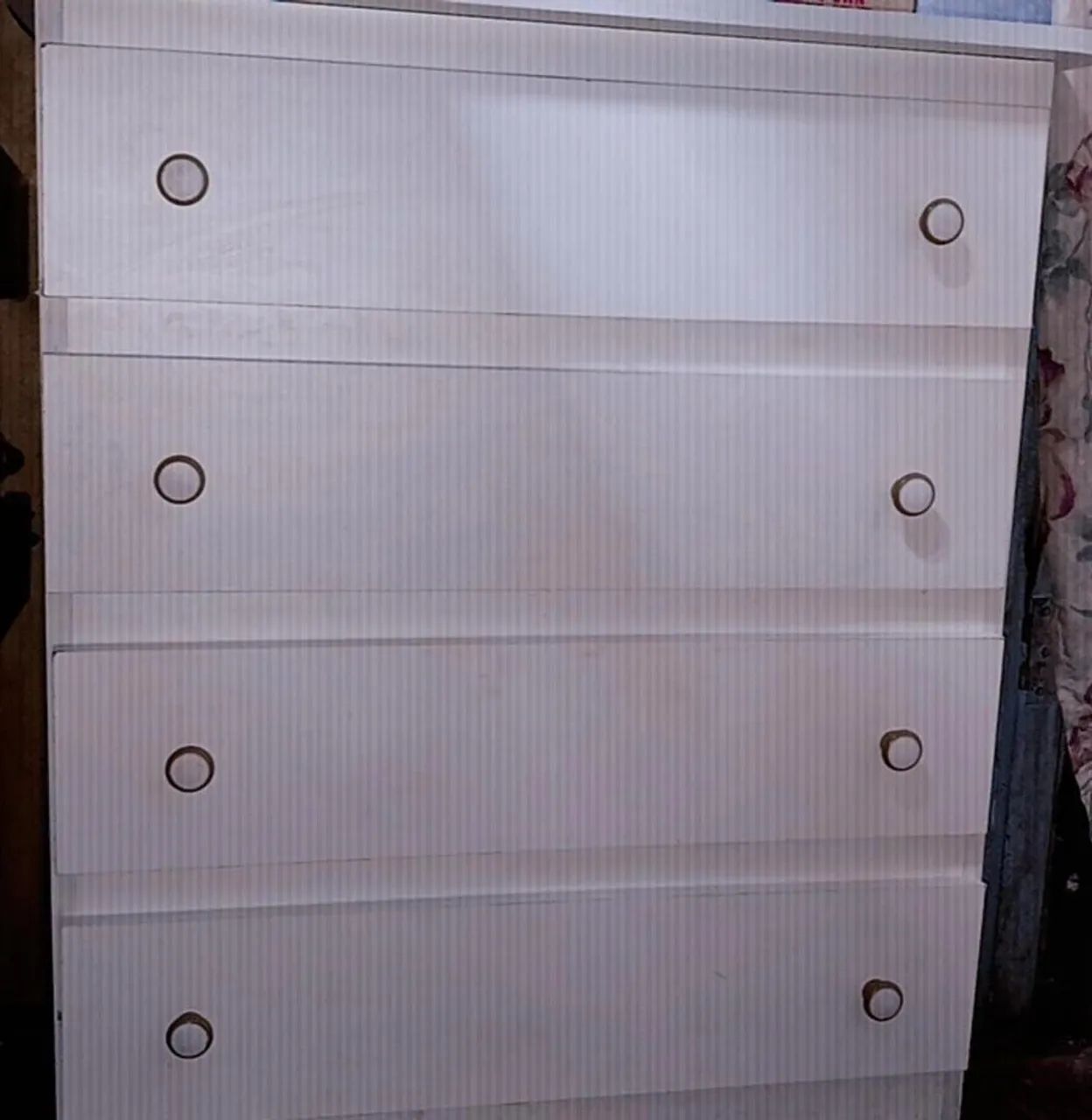 Vendo Cômoda Branca  - Foto 2