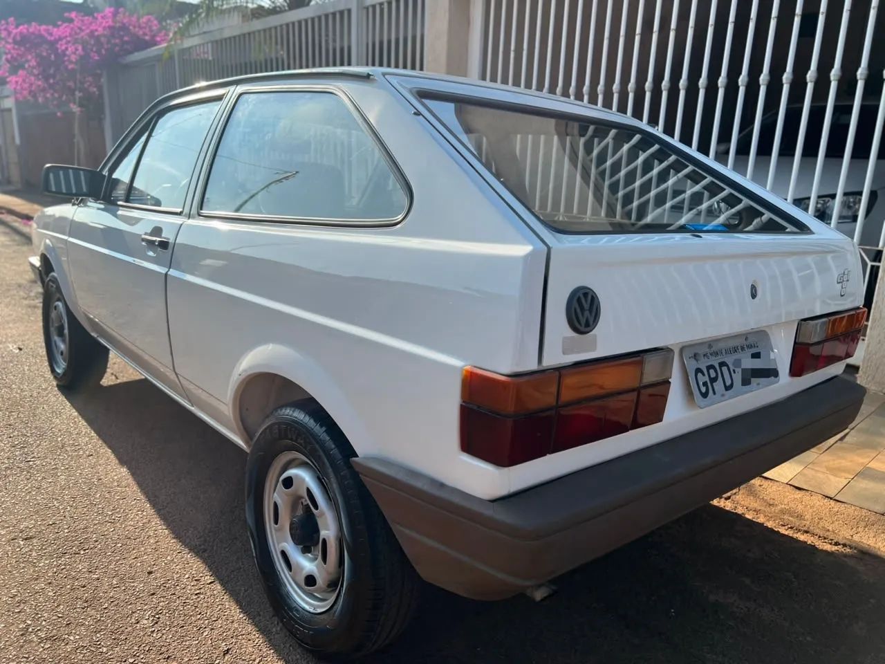 Volkswagen Gol Geração I 1000 2P 1993