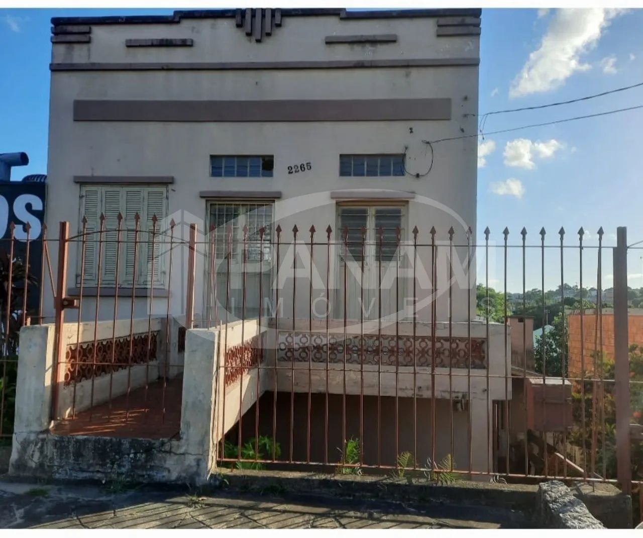 Ponto Comercia com moradial à venda