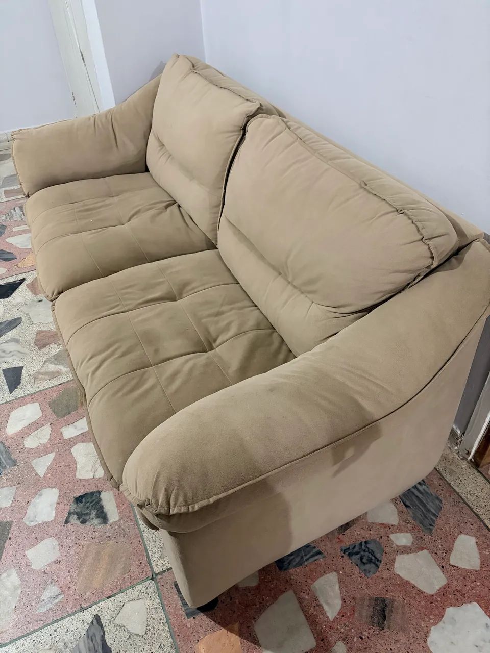 Sof á 3 lugares conforto luxo - Foto 2