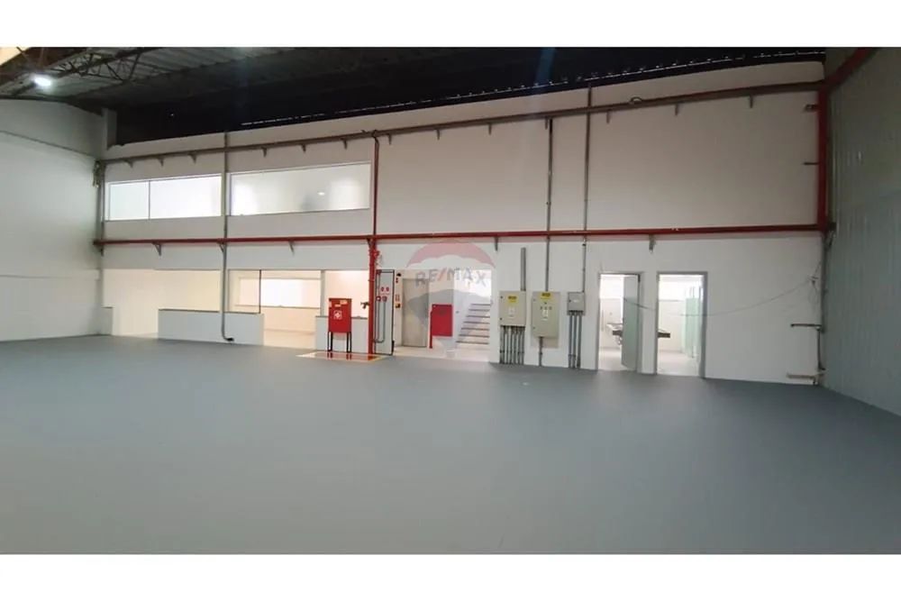 GALPAO EM CONDOMINIO FECHADO COM 3400M2 - Foto 4