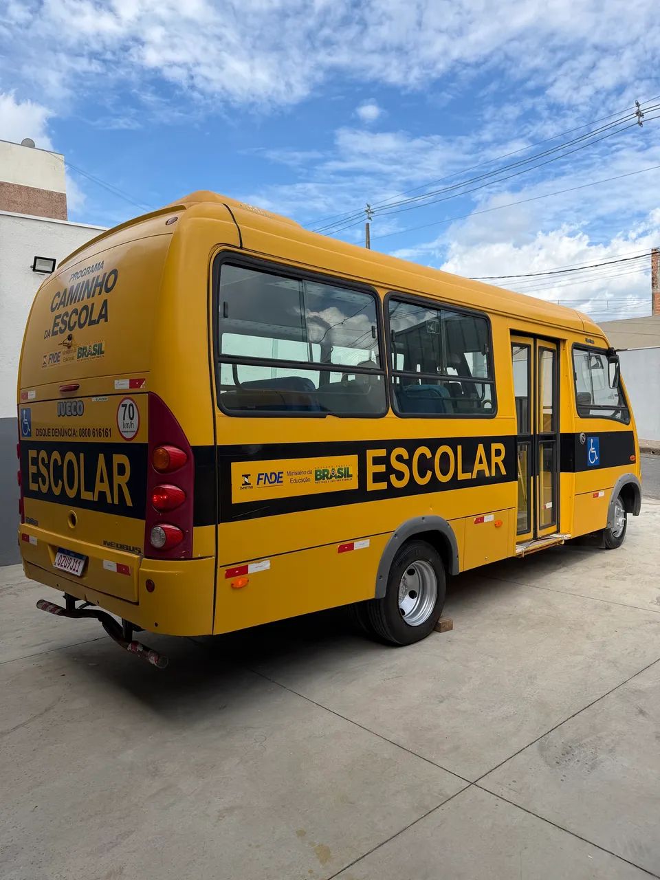 Micro Ônibus Iveco CityClass 70C17 Escolar  - Foto 4