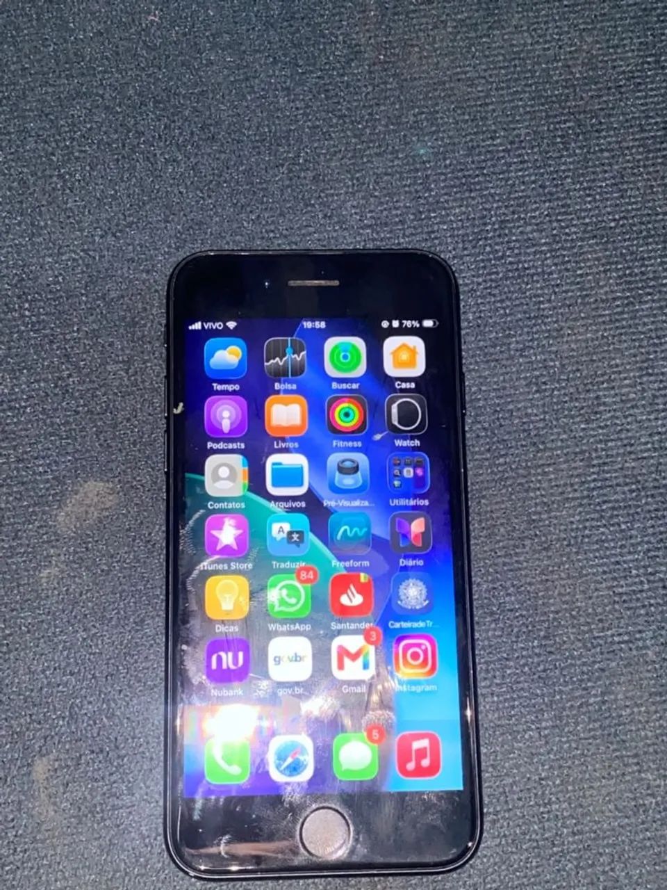 iPhone SE 2020 IOS 27