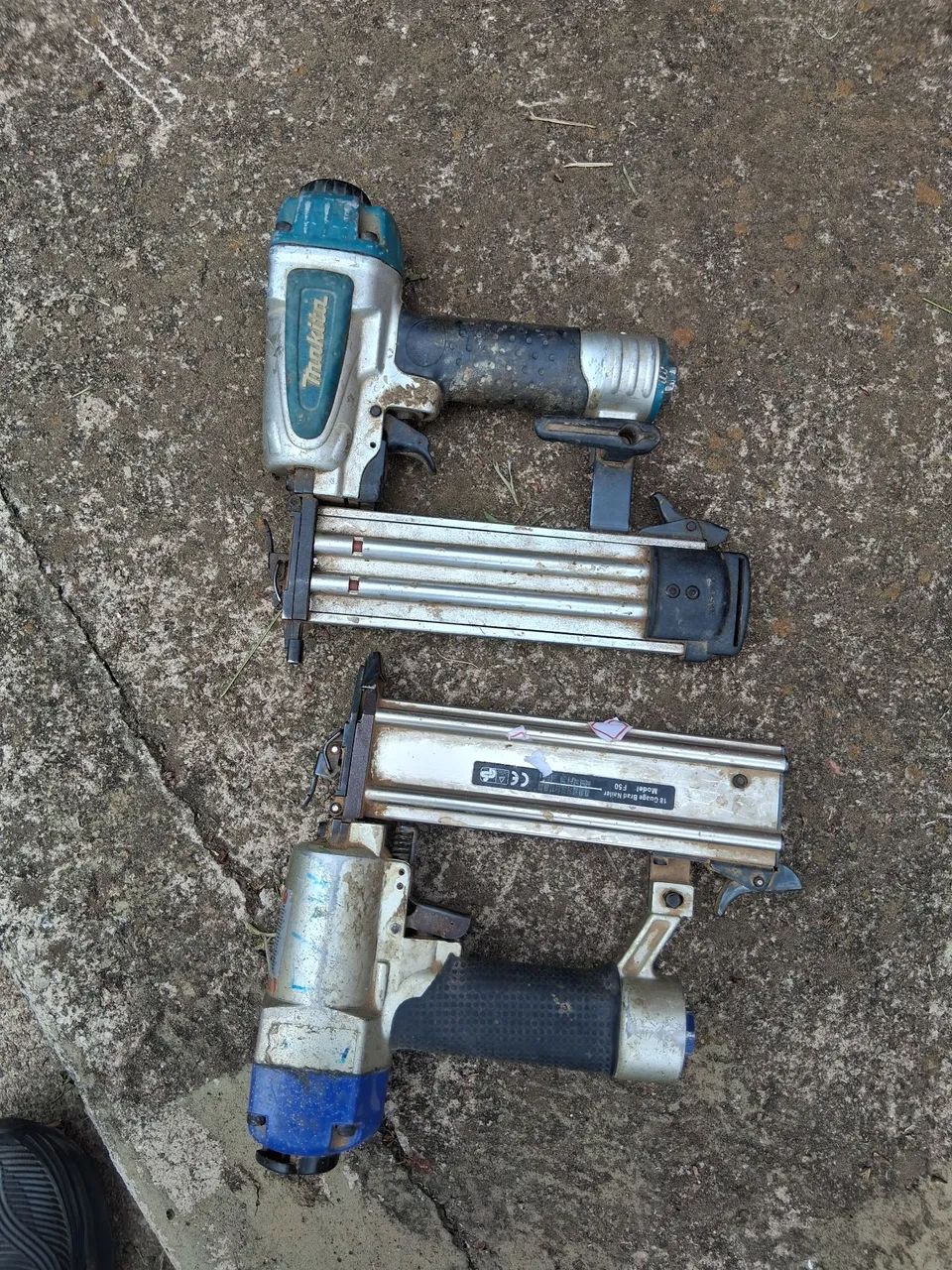 Pinadores pneumático FTO e Makita  - Foto 3