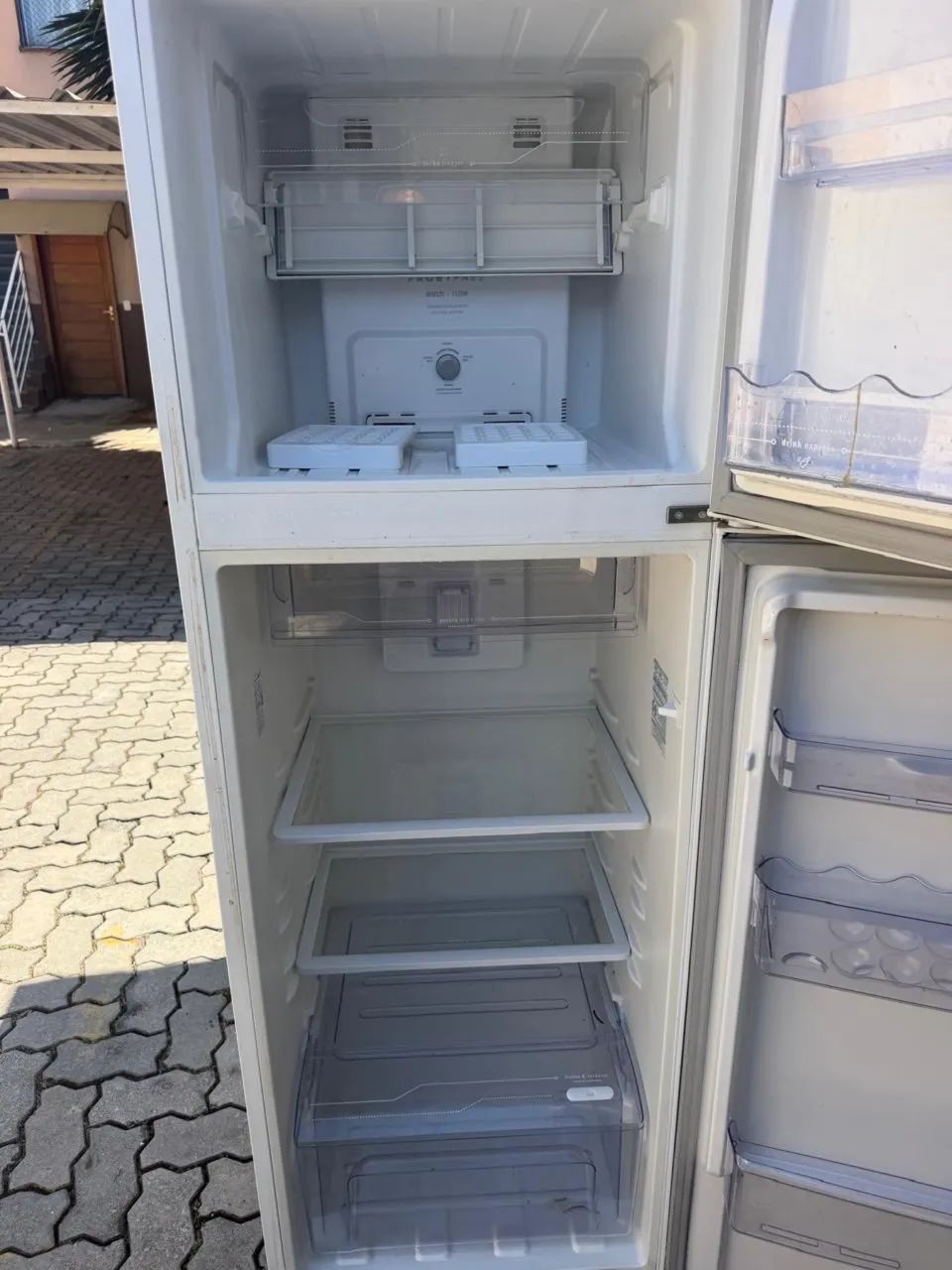 Vendo geladeira  - Foto 2
