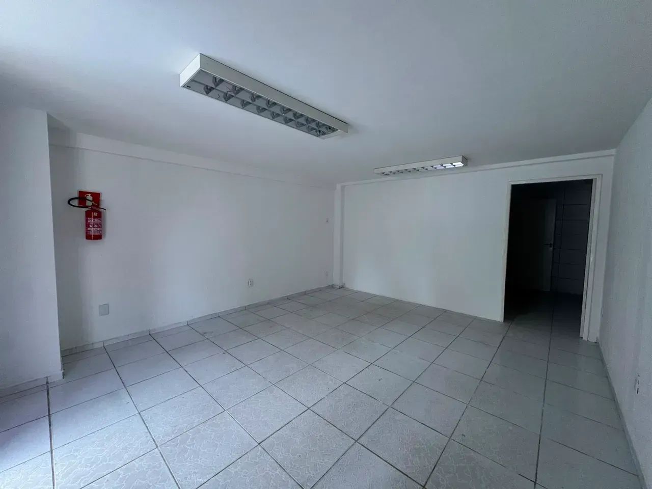 Loja Comercial Para Locação | 40m² | Av. Prudente De Morais  Barro Vermelho - Foto 5