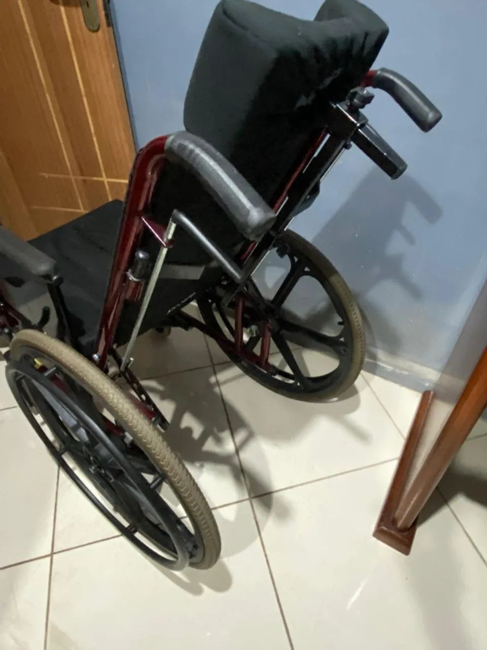 Cadeira de rodas - Foto 4