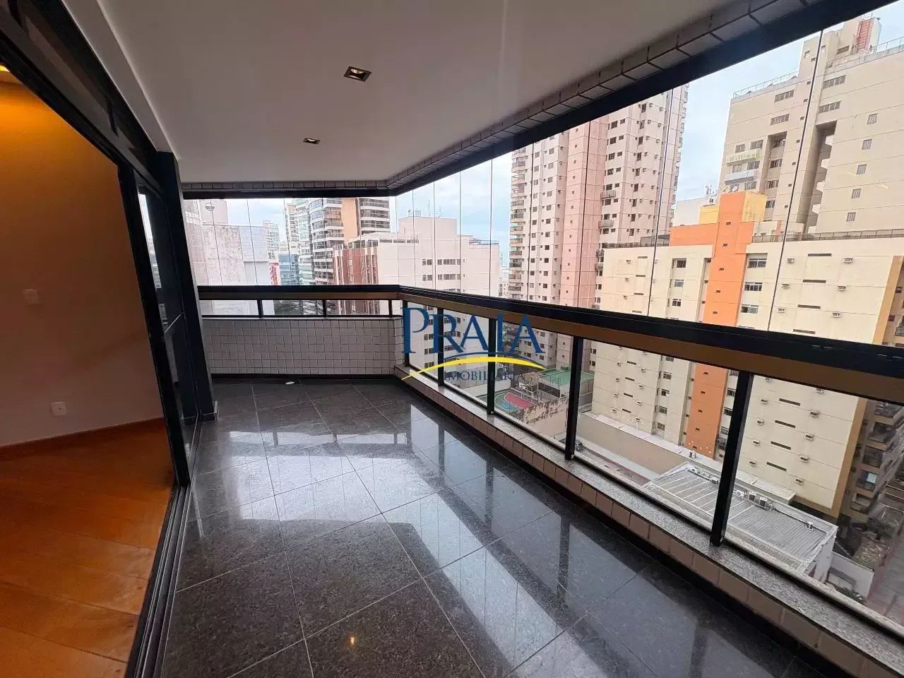 Apartamento com 4 Quartos para alugar, 300m² - Praia da Costa - Foto 5