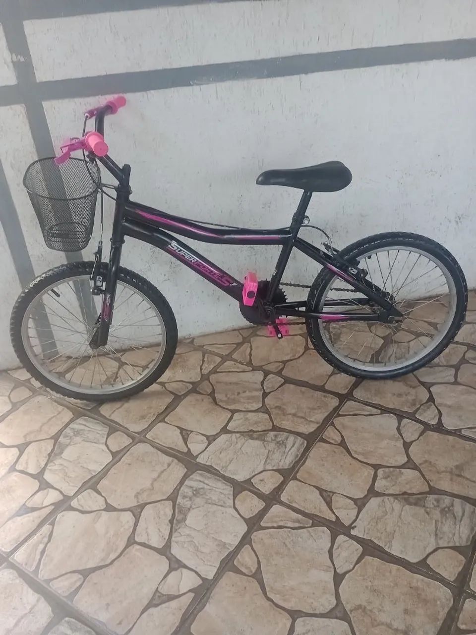 Bicicleta juvenil aro 20 no estado de nova  - Foto 2