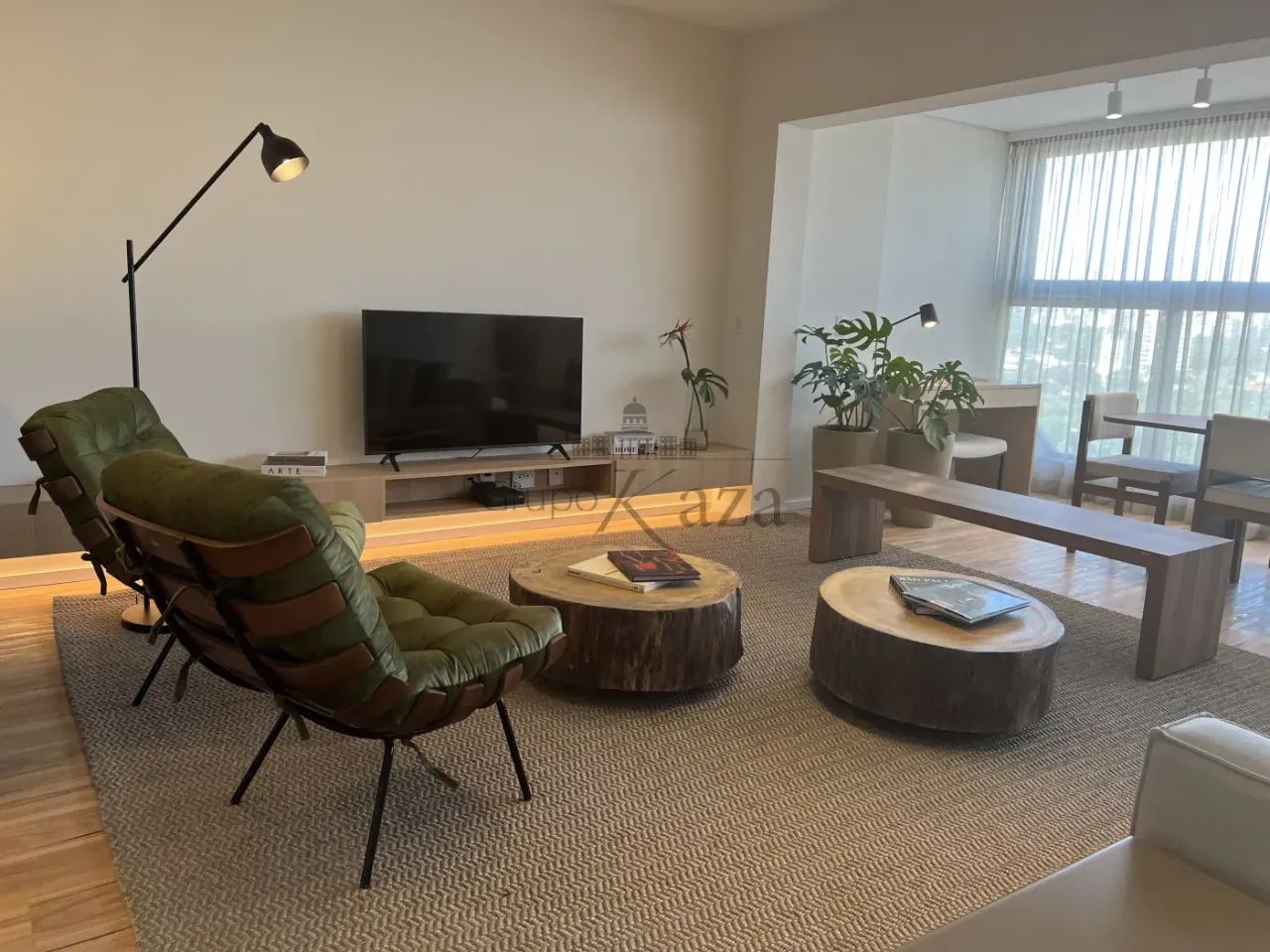 Studio - Pinheiros - 1 Dormitório - 66m².