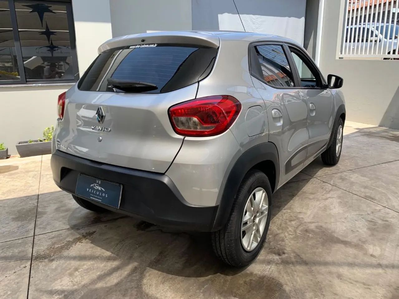 Renault Kwid 1.0 Intense 2021 - Foto 4