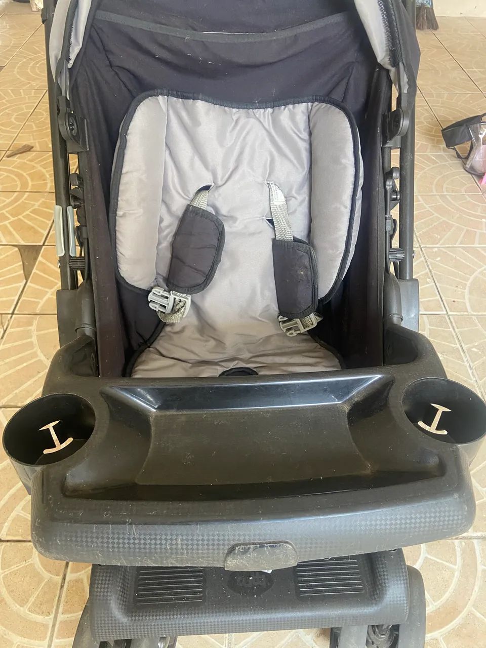 Carrinho de bebê marca tutti  - Foto 2