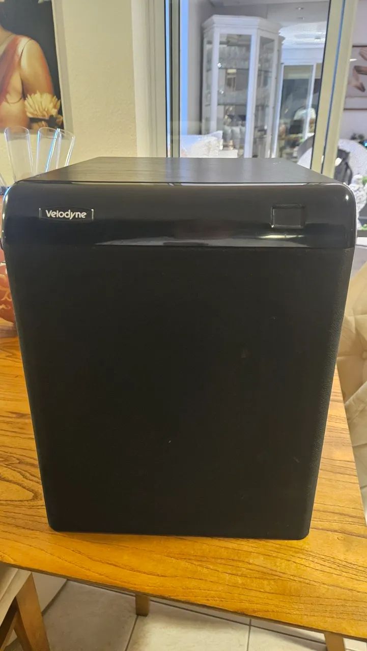 SUBWOOFER VELODYNE