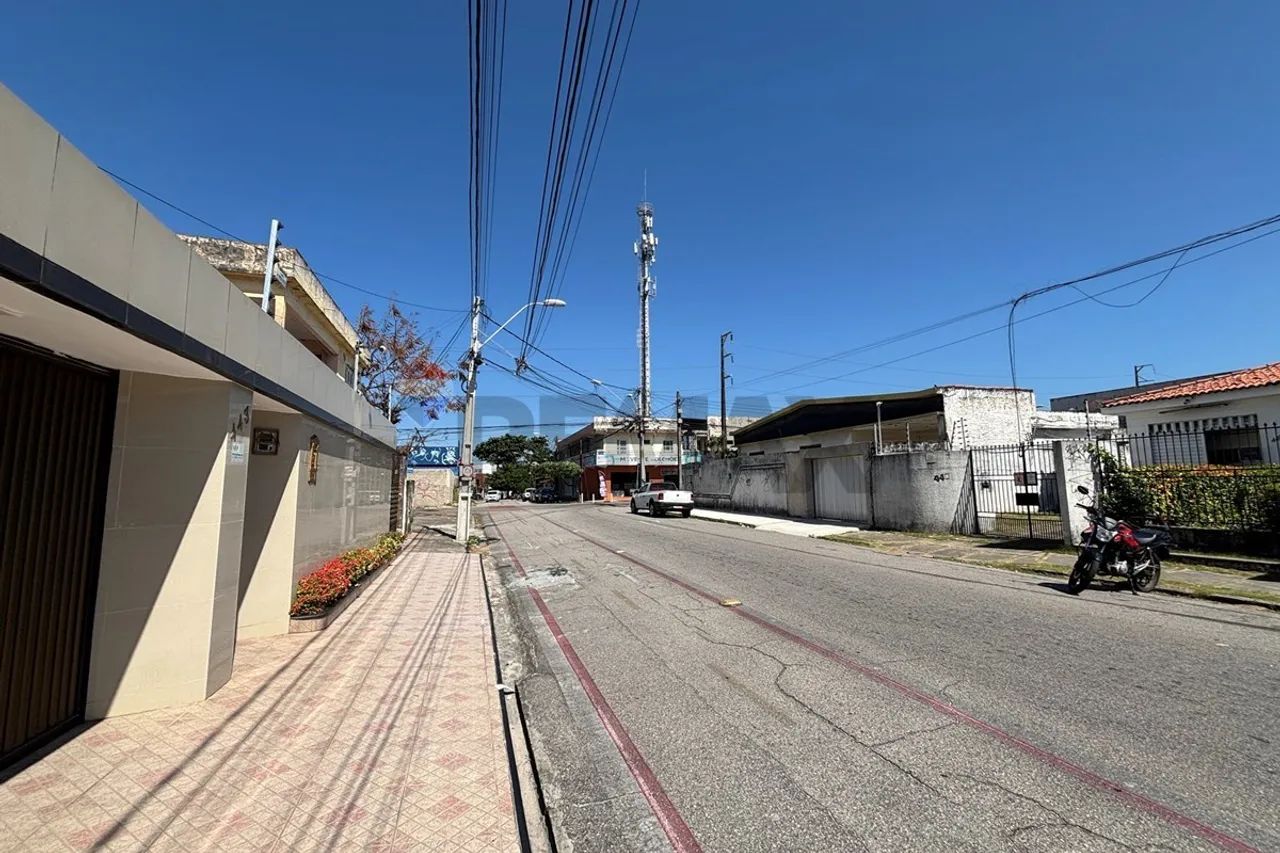 Casa com 4 Quartos à venda, 228m² - Amadeu Furtado - Foto 3