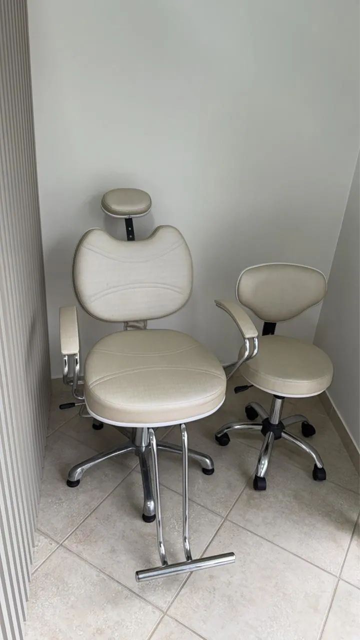 Kit poltrona cadeia reclinável e mocho - Foto 2