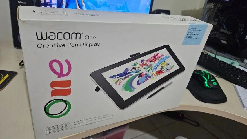 Wacom One 13 com Tela/ Preço Baixo! - Periféricos e Acessórios de