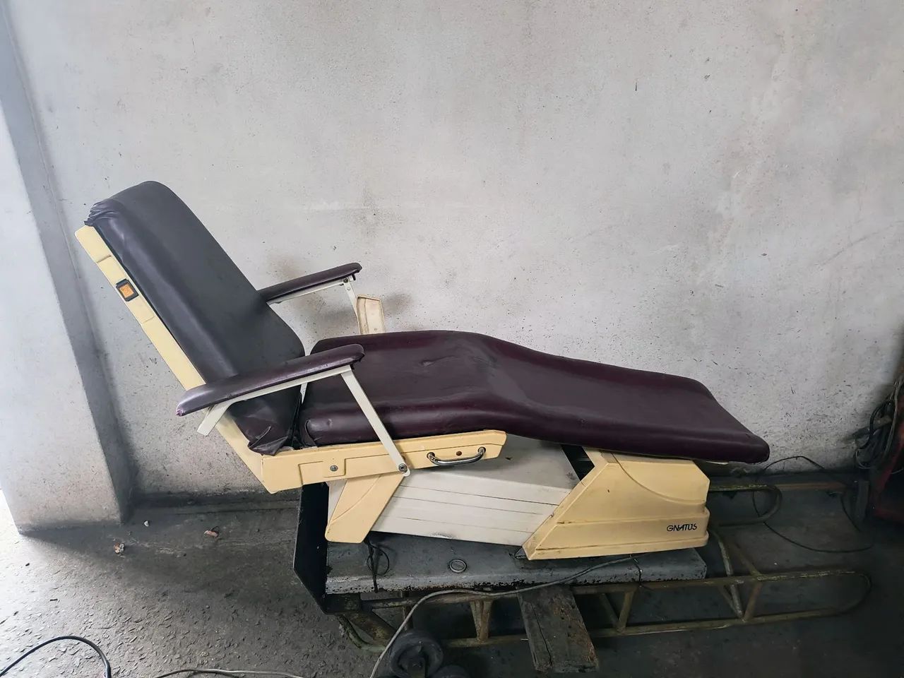 Cadeira para esteticista ,tatuador hidráulica  - Foto 2