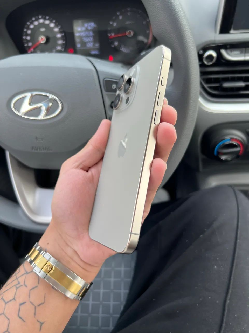 iPhone 16 Pro Max 256 Gb Titanium Natural  - Foto 3