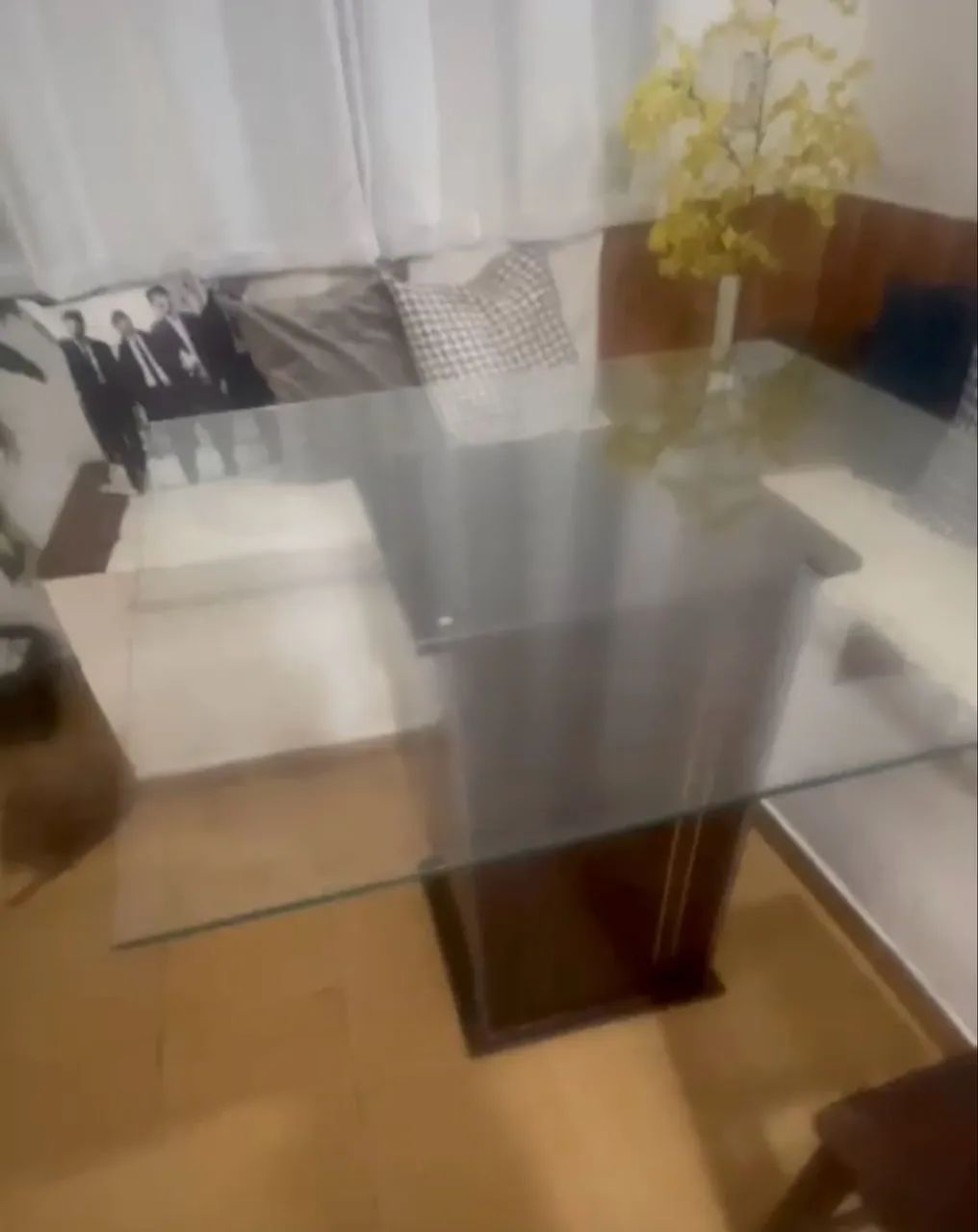 Tampão de  Mesa de vidro e Pé da Mesa 