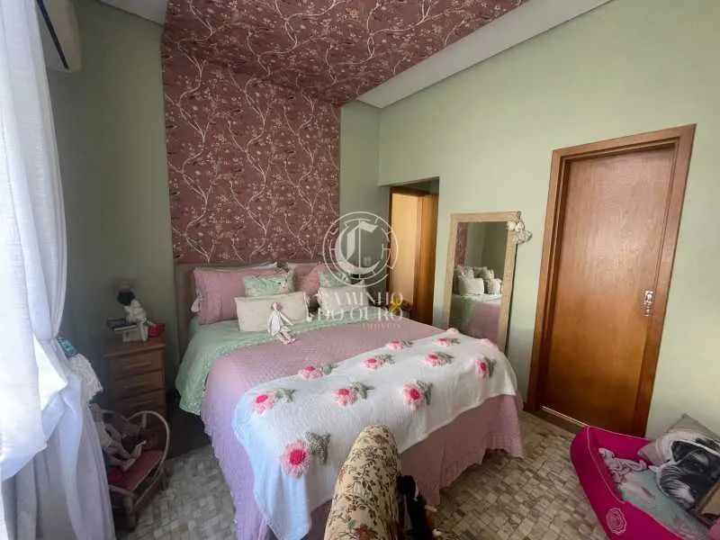 Loft : / Residencial / Nogueira