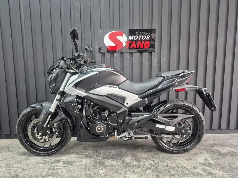 Bajaj Dominar 250 50 cc  - Foto 4