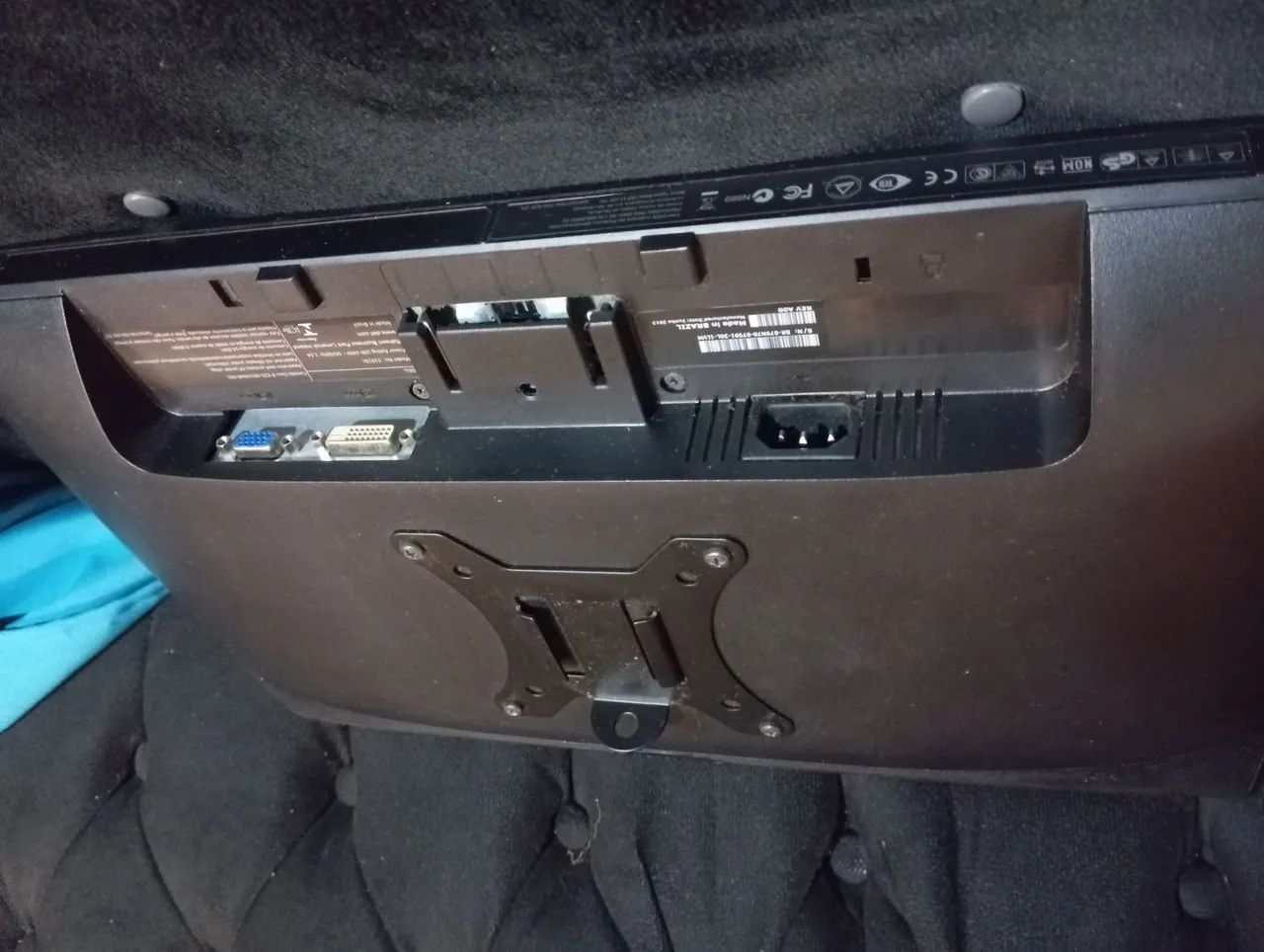 Monitor Duplo Dell com suporte articulado  - Foto 4