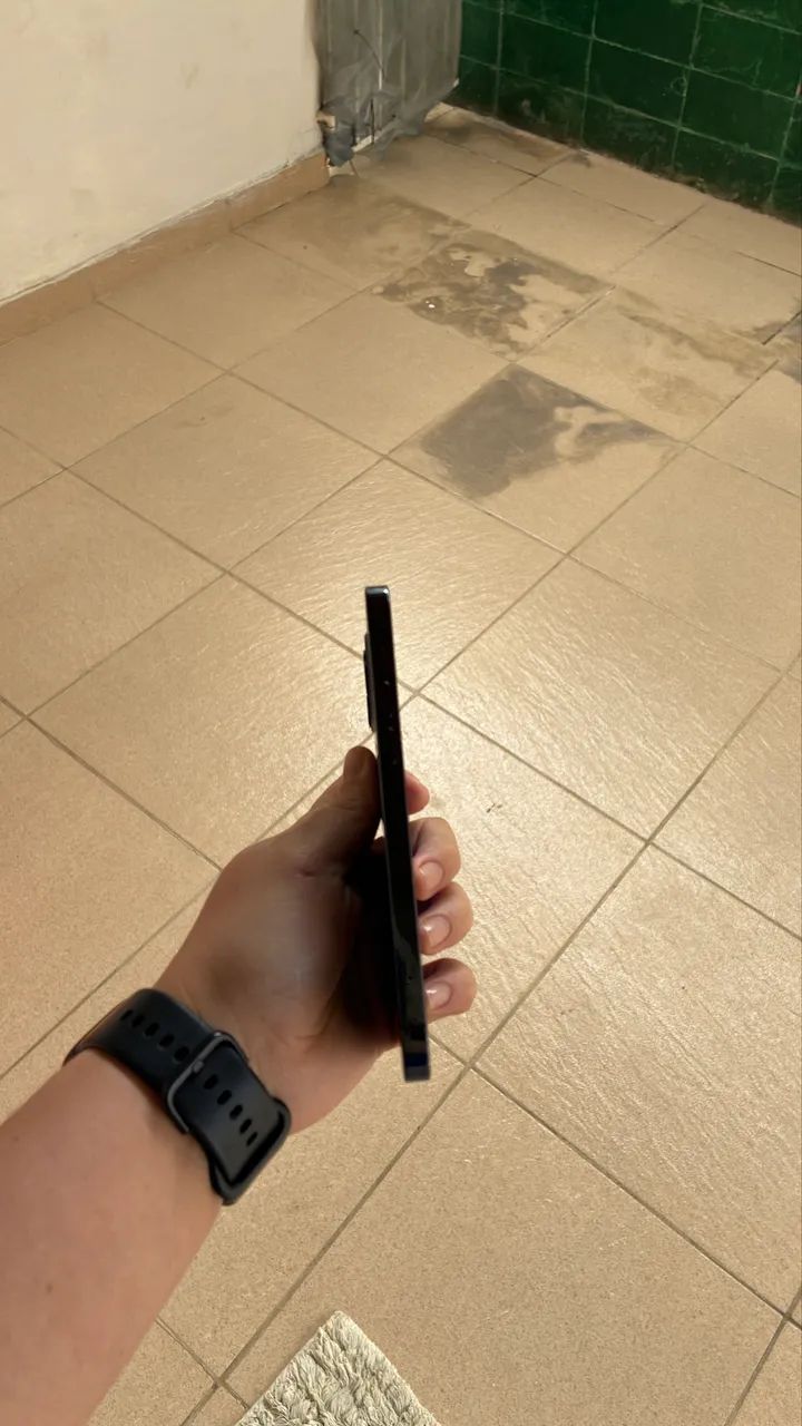 Iphone 12 pro Seminovo - Foto 4