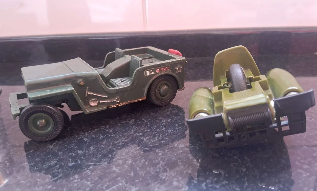 Jeep Pepe e Torpedo C. Ação kit Antiguidade  - Foto 2