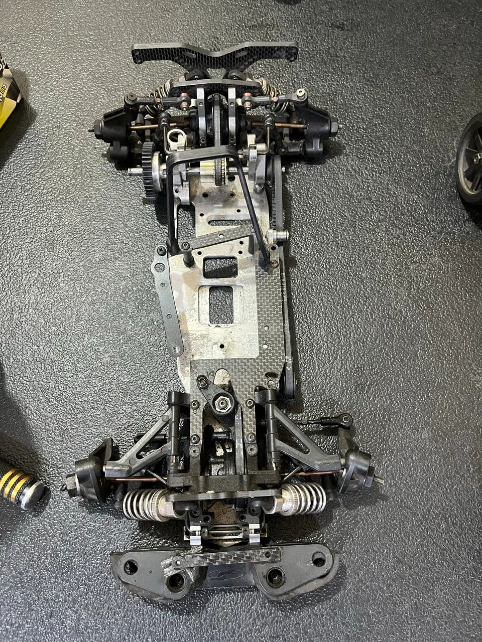 Automodelo Serpent 747 mais peças nitro 1/10 - Foto 3