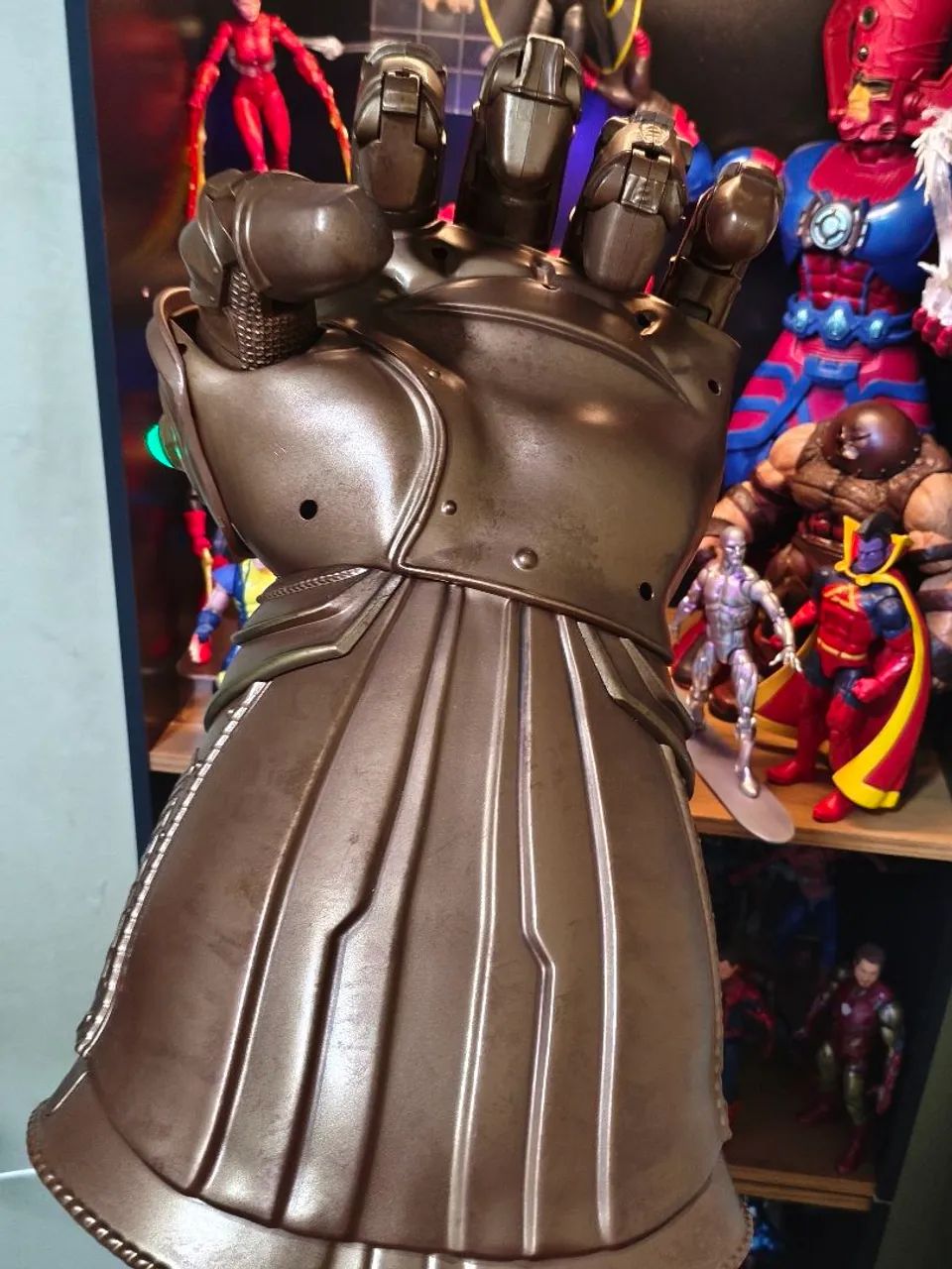 Manopla Thanos Hasbro 1:1 - Foto 2
