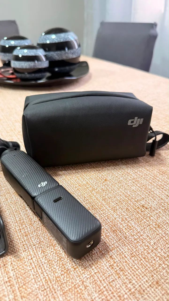 DJI Osmo Pocket 3 Creator Combo - Foto 5