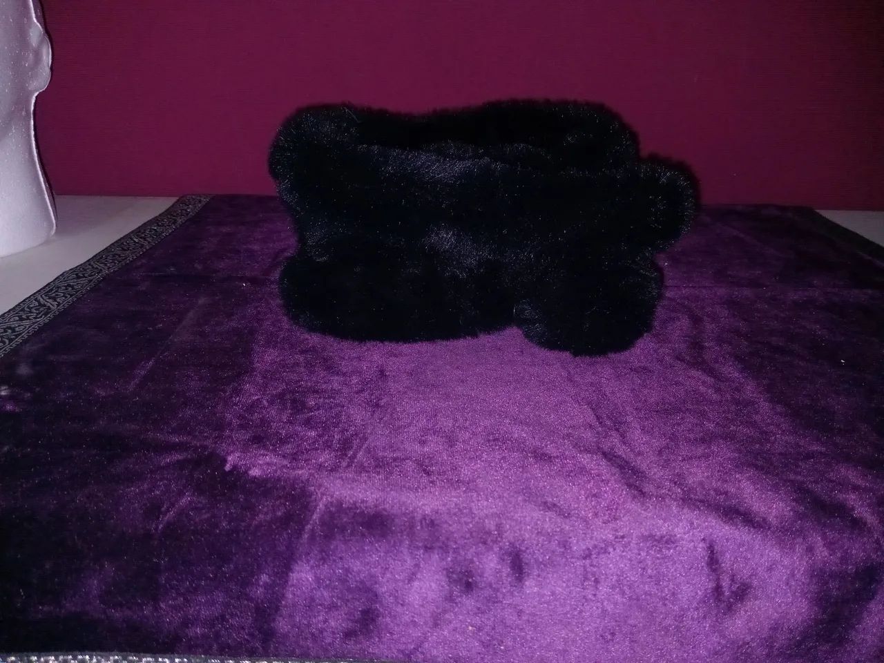 Gola cachecol snood preta pele sintética - Foto 4