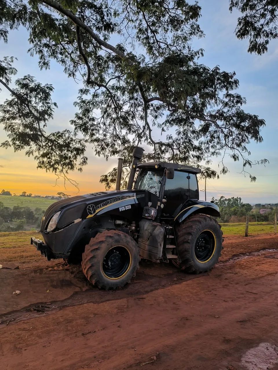 Trator new holand t8 295 
