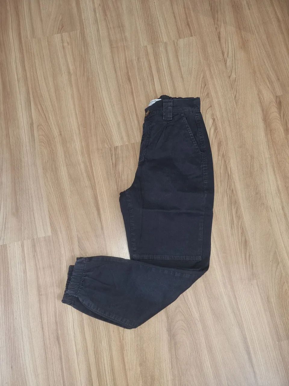 Calça jogging preta tamanho 34 - Foto 4