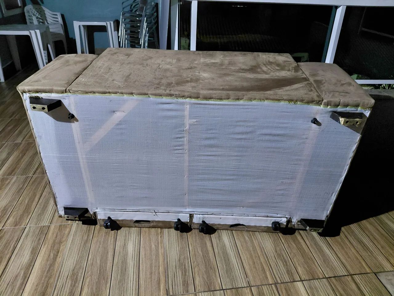 Vende-se um sofá retrátil de 2 lugares ( com 1,70m de comp.) - Foto 5